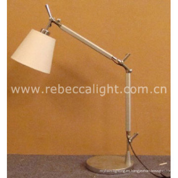 Lámpara de mesa de estudio simple con CE (MLTL2001A)